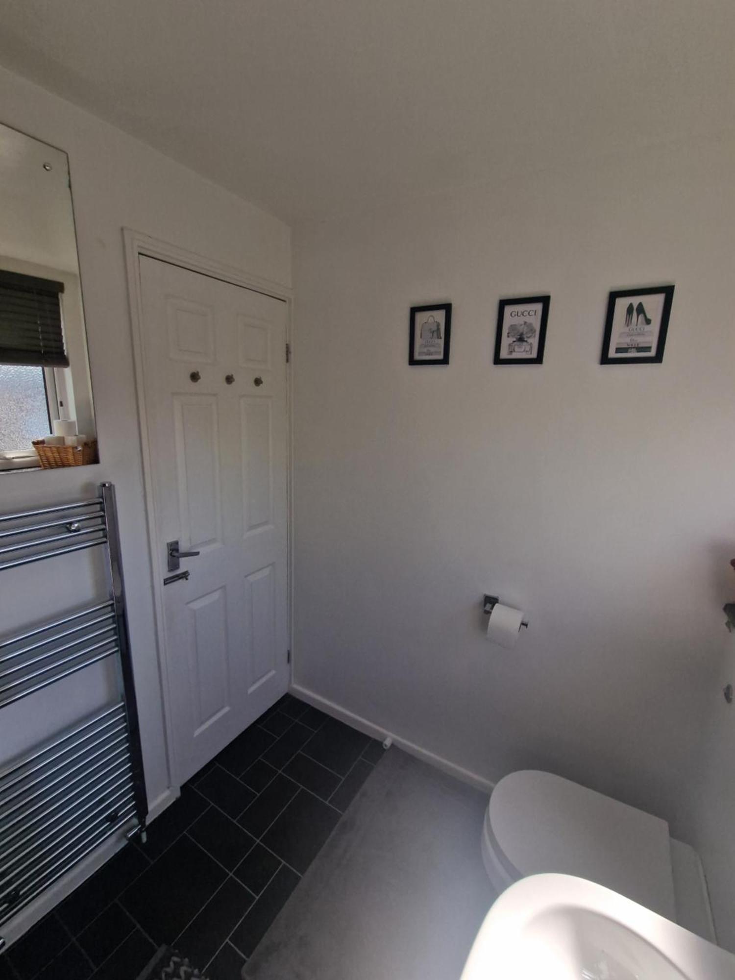 Apartmán Stylish & Modern 2 Bed House With Free Parking Leeds Leeds  Exteriér fotografie
